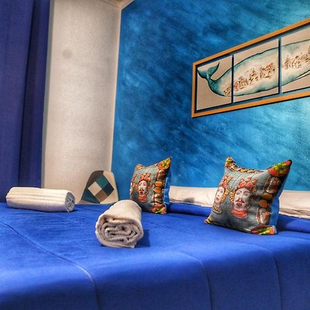 La Casa Del Moro - Al Politeama Bed & Breakfast ปาแลร์โม ภายนอก รูปภาพ