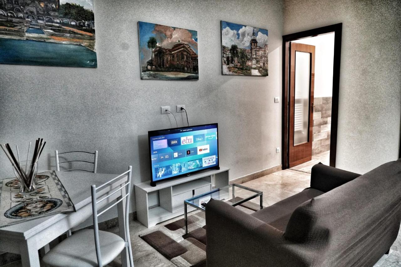 La Casa Del Moro - Al Politeama Bed & Breakfast ปาแลร์โม ภายนอก รูปภาพ