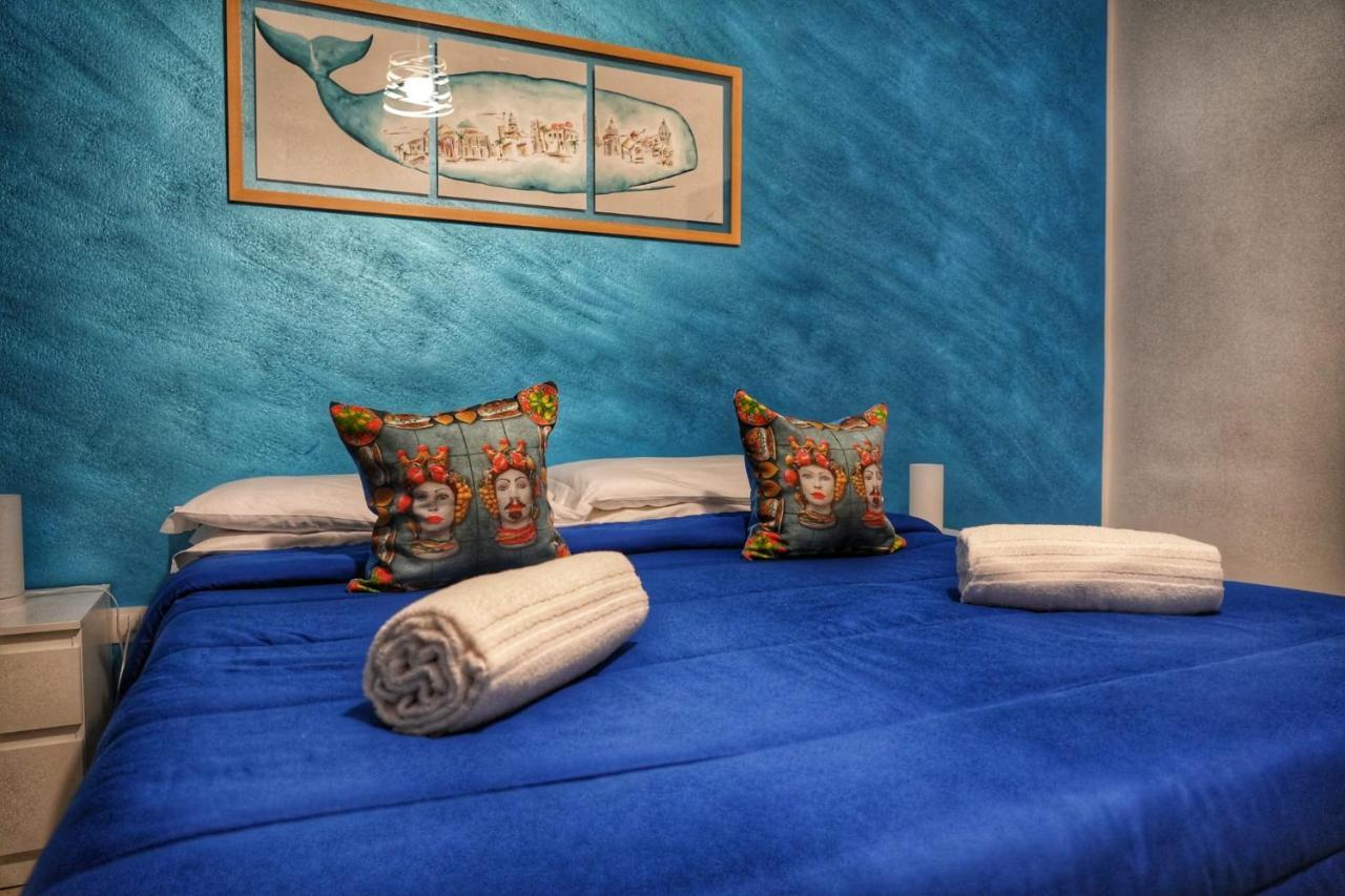 La Casa Del Moro - Al Politeama Bed & Breakfast ปาแลร์โม ภายนอก รูปภาพ