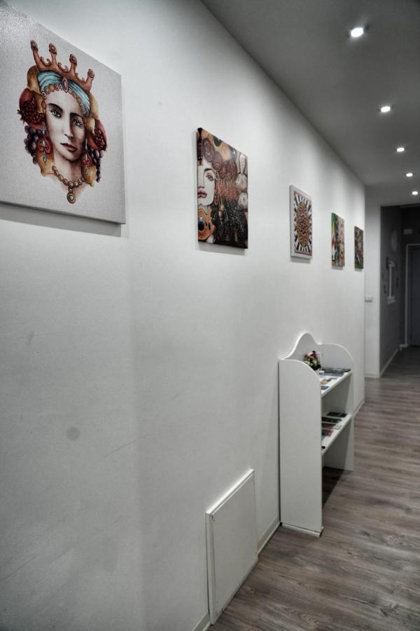 La Casa Del Moro - Al Politeama Bed & Breakfast ปาแลร์โม ภายนอก รูปภาพ