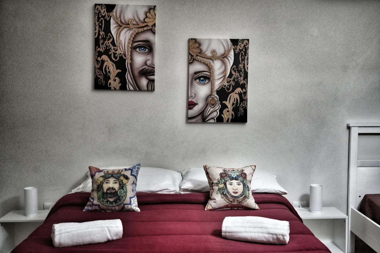 La Casa Del Moro - Al Politeama Bed & Breakfast ปาแลร์โม ภายนอก รูปภาพ